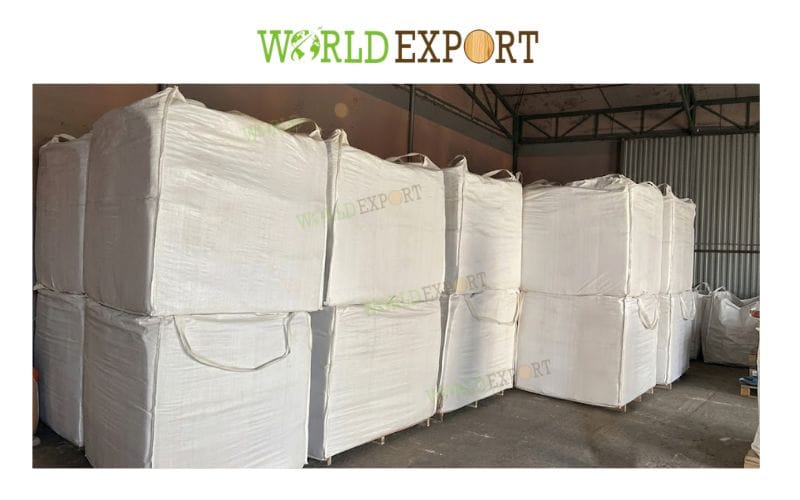 wood-sawdust-for-korean-dairy-farm-bedding-4